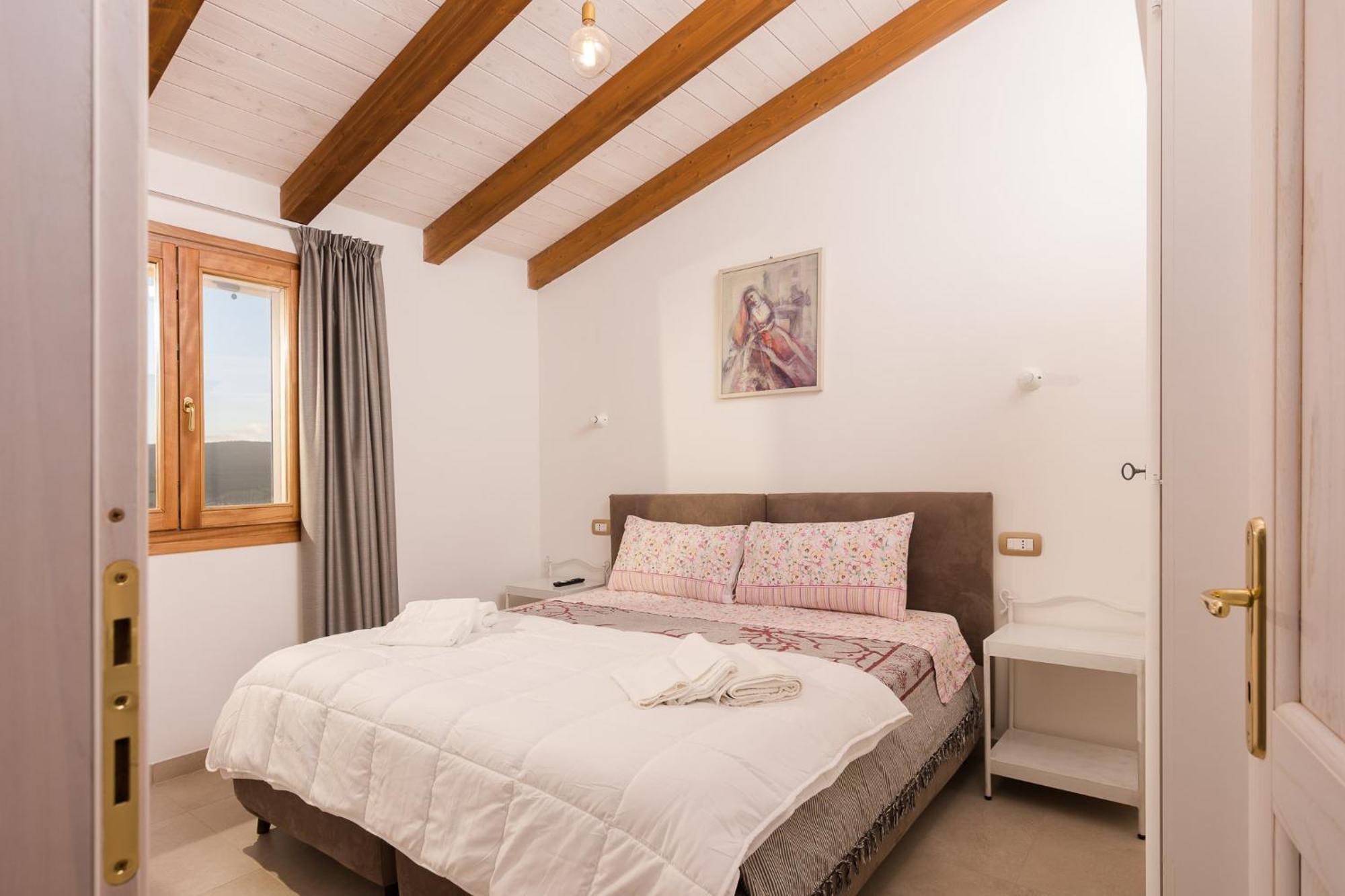 New Suites Sea View Sardinia, Castelsardo Ngoại thất bức ảnh